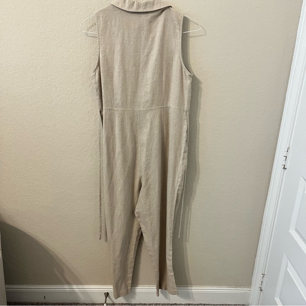 Maternity Sleeveless Neutral Collared Linen-Blend Cropped Jumpsuit Natural fiber - Picture 5 of 8